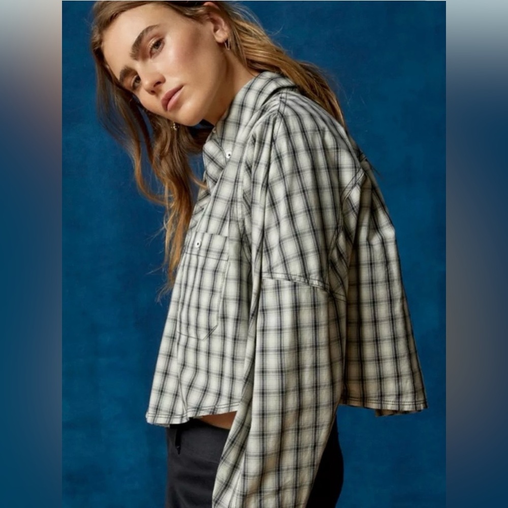 BDG Urban Outfitters Corey Cropped Plaid Boxy Oversized Button Down Women’s XL